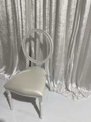 C652F9F3 D1B9 43F2 873E 42D3FA2070D3 991616653 Acrylic Back White Pop Louis Chair